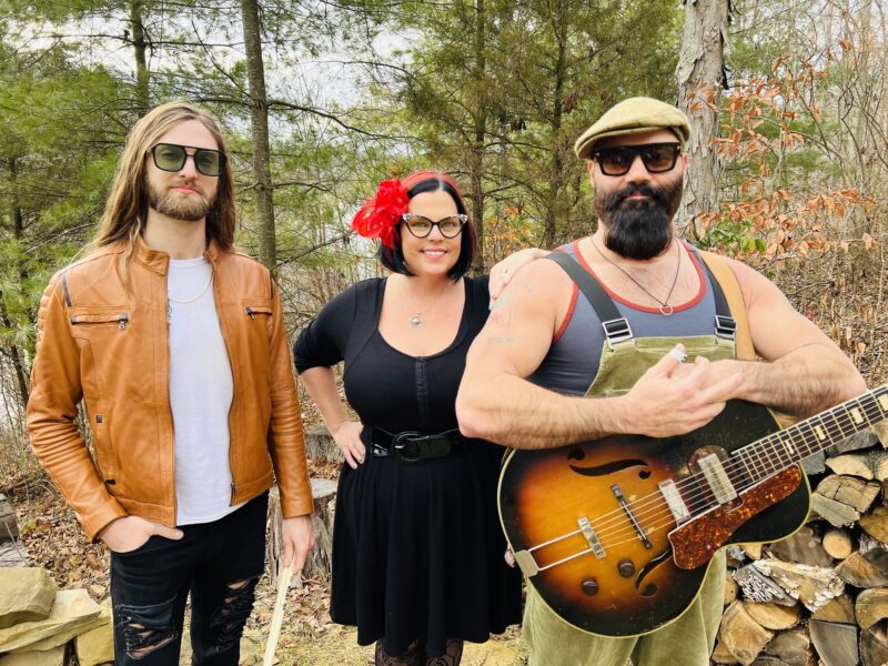 THE REVEREND PEYTON'S BIG DAMN BAND