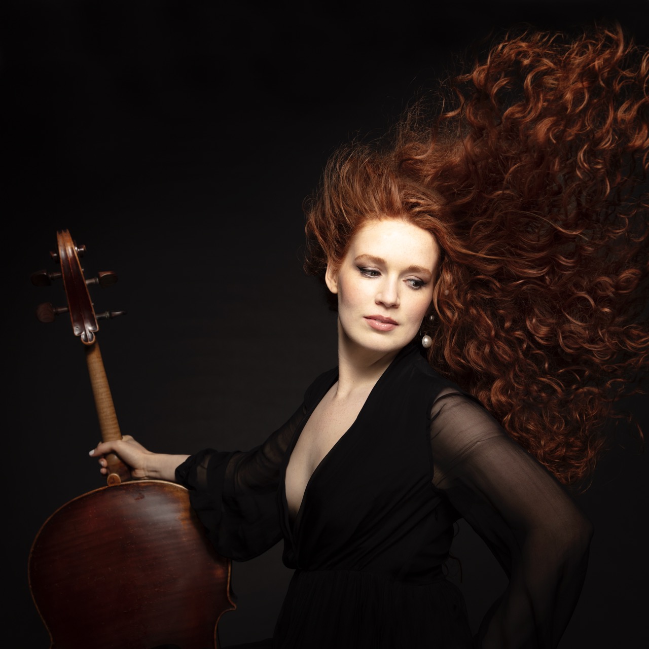 CAMILLE BERTHOLLET