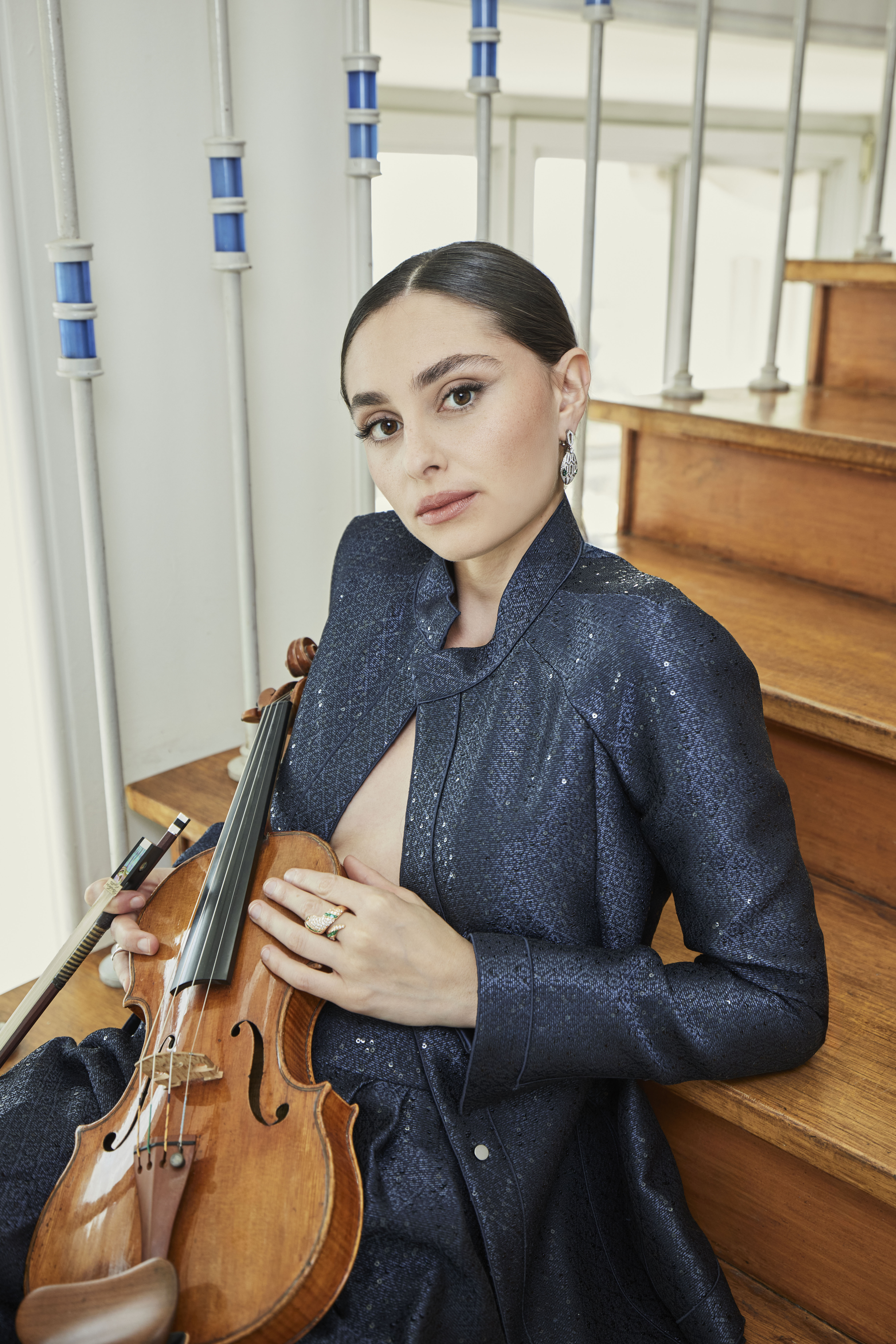 ESTHER ABRAMI